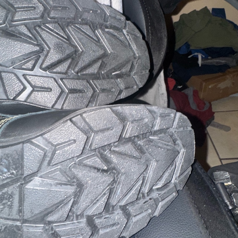 Work boots - Picture 5 of 5